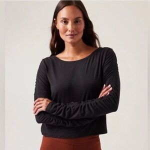 ATHLETA All Around Ruched Tshirt Long Sleeves Cropped Women's 2X Black Casual